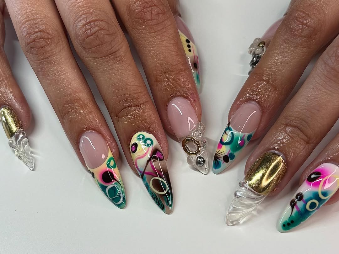 Colorful Abstract Jelly Press On Nails with Gold Tips & 3D Bubbles – Trendy Artistic Design