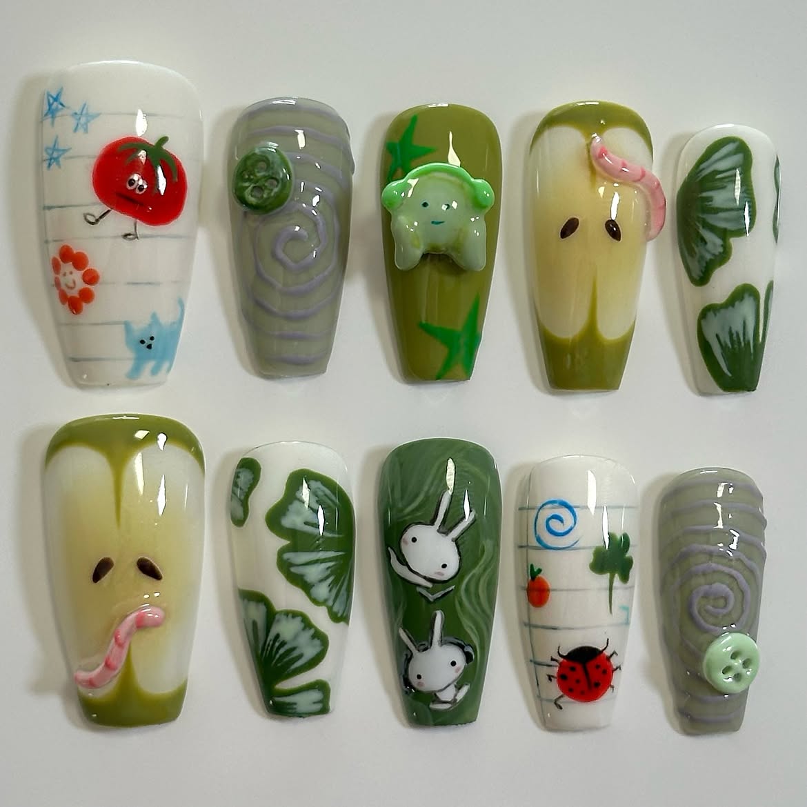 Cute Garden Bug Press On Nails Nature Set