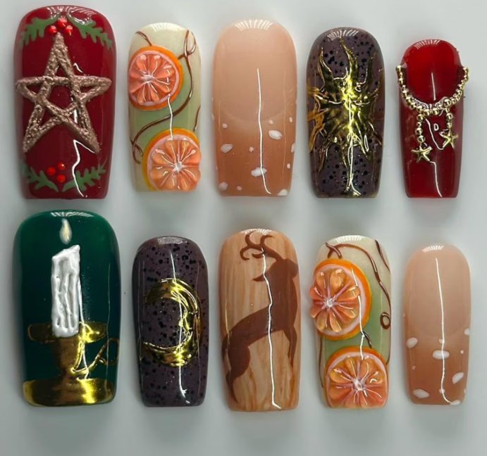 Forest Holiday Press On Nail Set Citrus Reindeer Candle Design