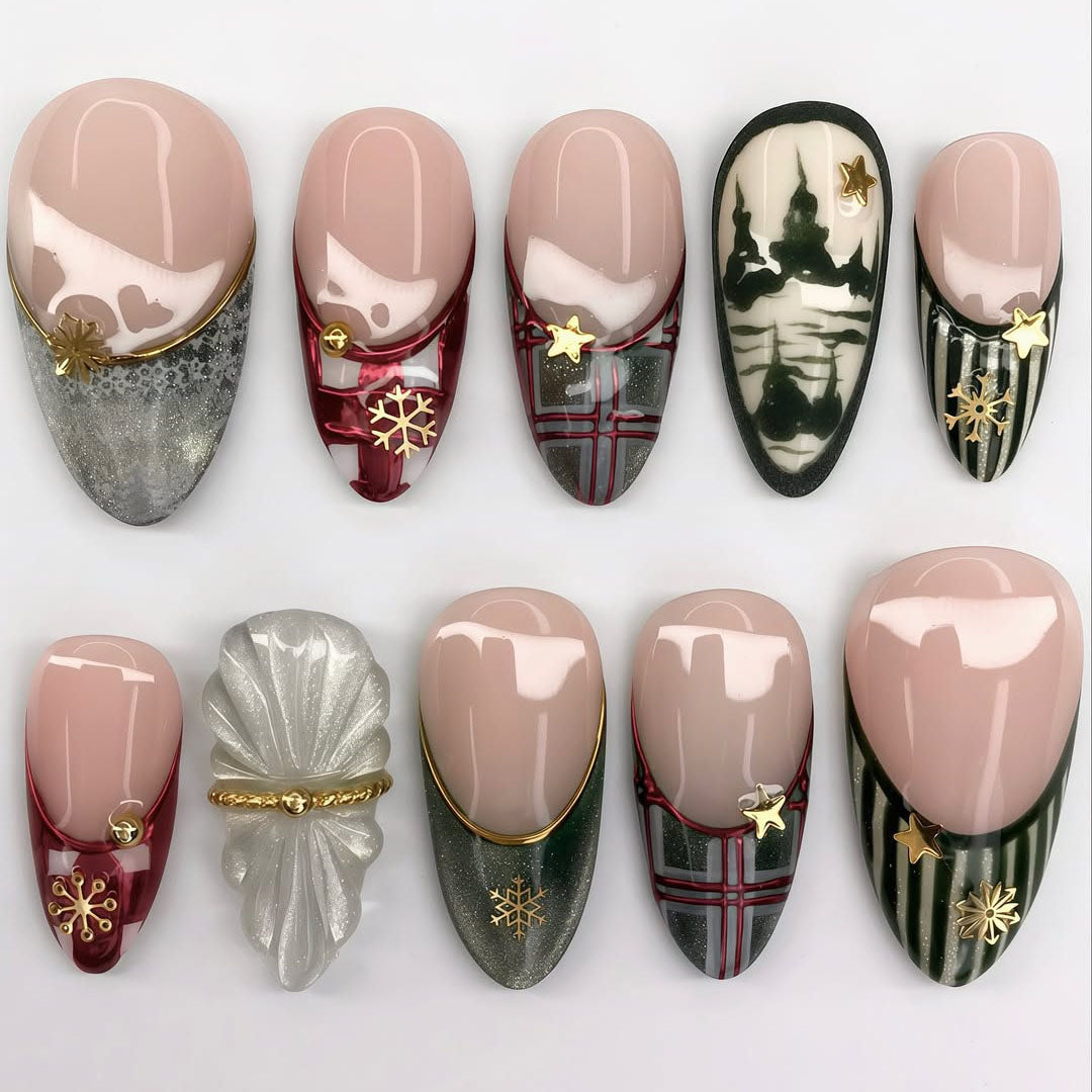 Nordic Winter Press On Nail Set Forest Plaid Gold Star Design