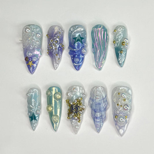 Ocean Fantasy Press On Nails – Iridescent 3D Mermaid Set