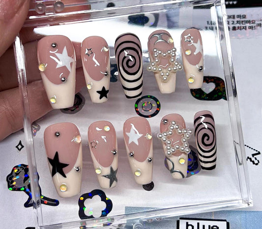 Pearl Star Swirl Press On Nails