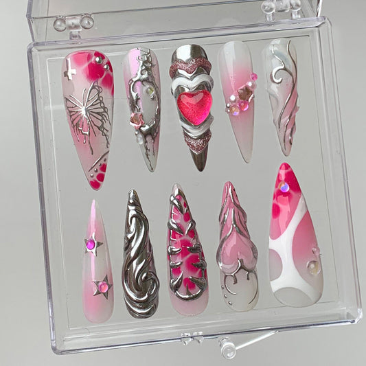 Pink Heart Press-On Nails with Sweet Romance.