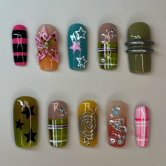 Plaid Star and Floral Press On Nails with Artistic 3D Details and Mixed Tones