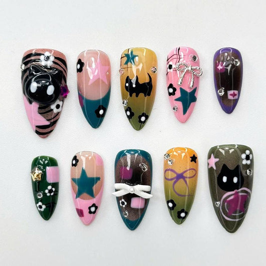 Playful Cat Star Bow Press-On Nail Set.