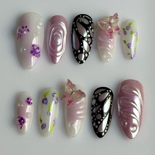 Romantic Butterfly and Floral 3D Press-On Nails with Artistic Accents