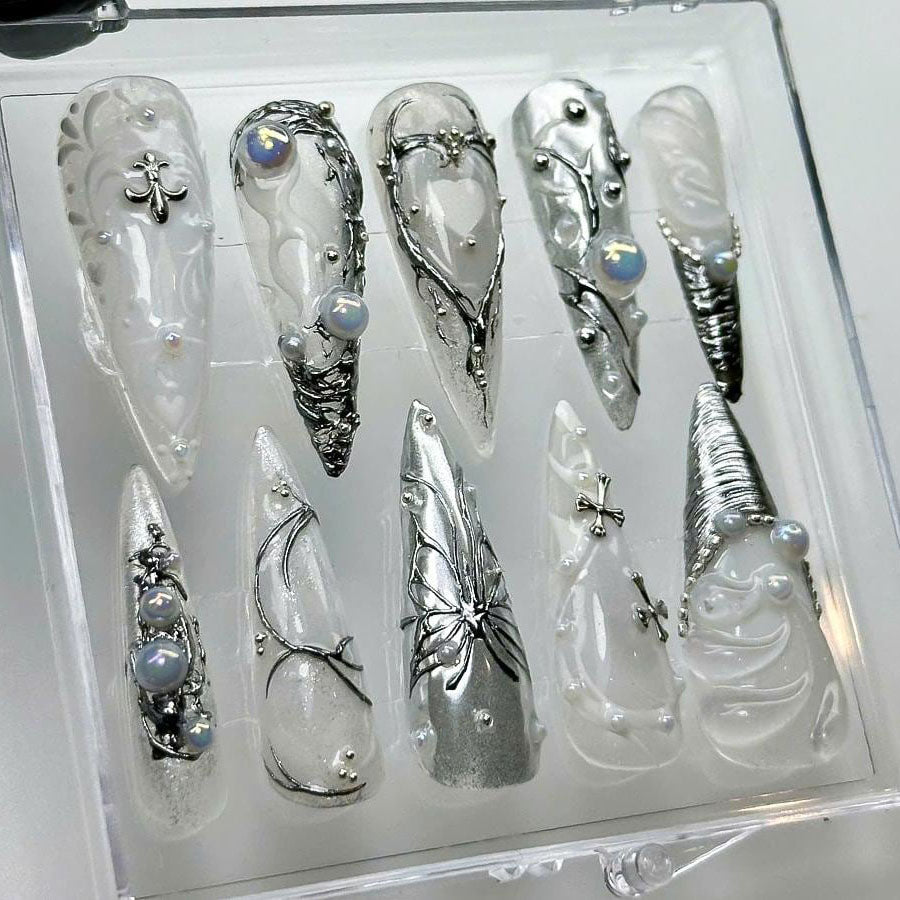 Silver Gothic Pearl Nails Elegant 3D Design