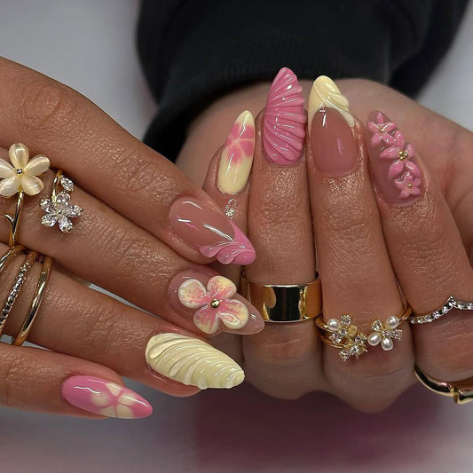Stunning Floral 3D Nail Art Set - Elegant & Trendy