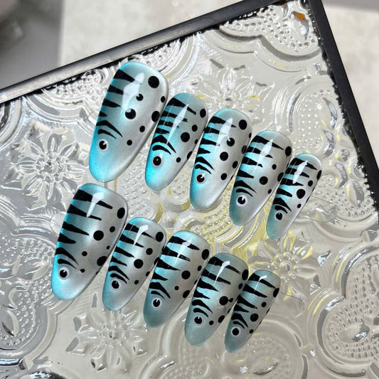 Stylish Tiger Fish Press On Nail Set