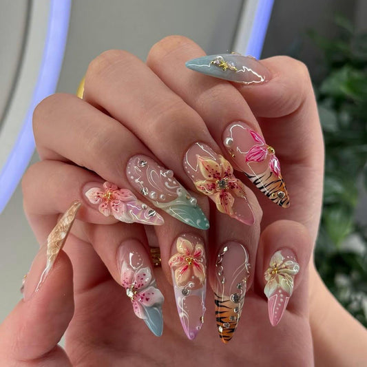 Vibrant 3D Floral Press-On Nails, Tiger Set