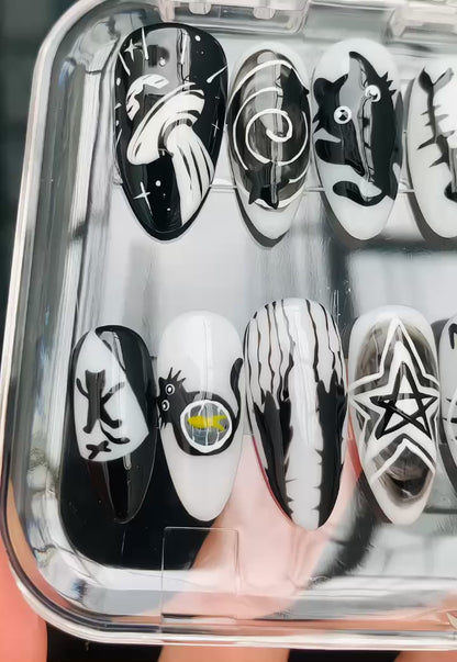 Alien Cat Gothic Press On Nail Set